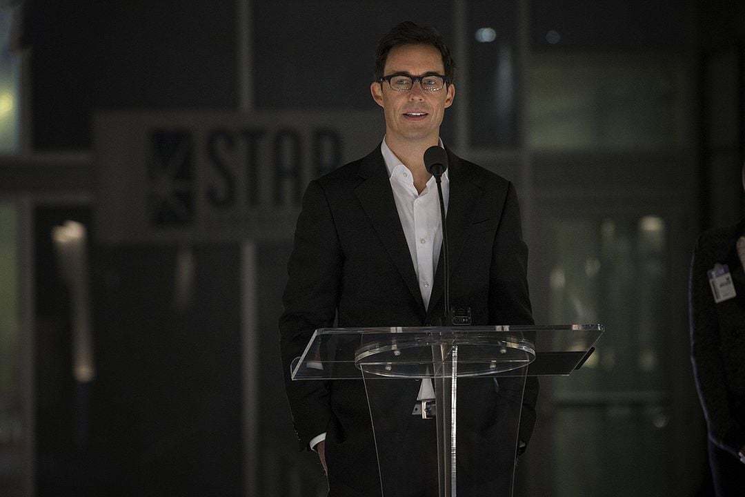 Fotoğraf Tom Cavanagh