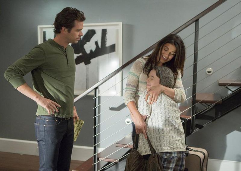 About a Boy : Fotoğraf David Walton, Adrianne Palicki