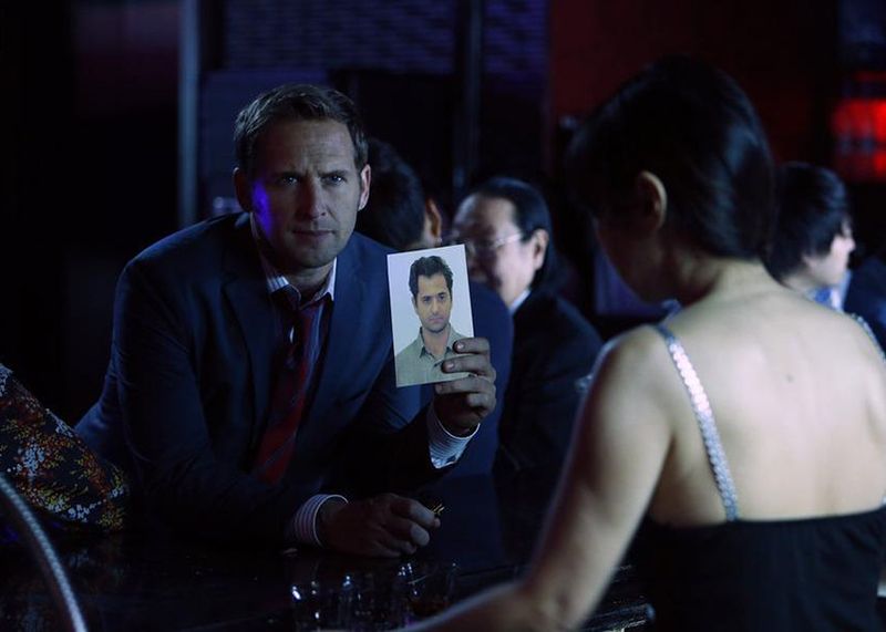 The Mysteries of Laura : Fotoğraf Josh Lucas