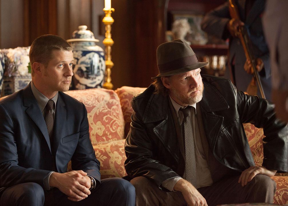 Fotoğraf Ben McKenzie, Donal Logue