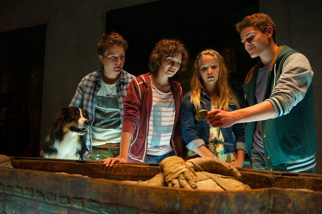 Fotoğraf Quirin Oettl, Valeria Eisenbart, Neele-Marie Nickel, Justus Schlingensiepen