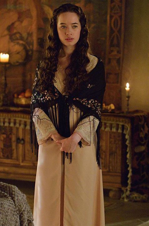 Reign : Fotoğraf Anna Popplewell