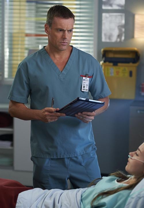 Saving Hope : Fotoğraf Michael Shanks (I)