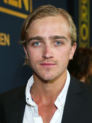 Afiş Louis McIntosh