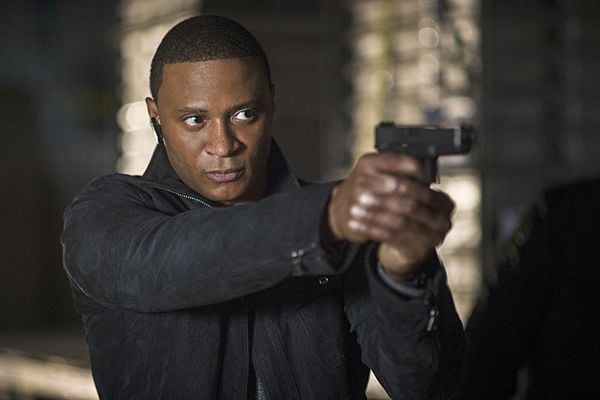 Arrow : Fotoğraf David Ramsey