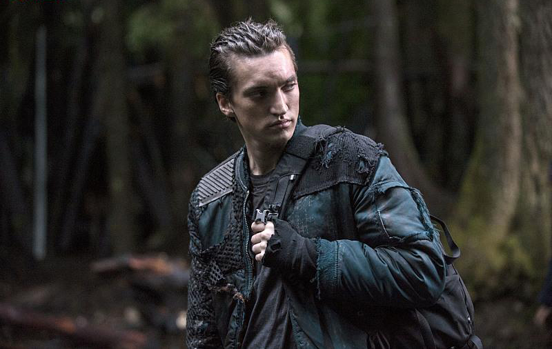 The 100 : Fotoğraf Richard Harmon