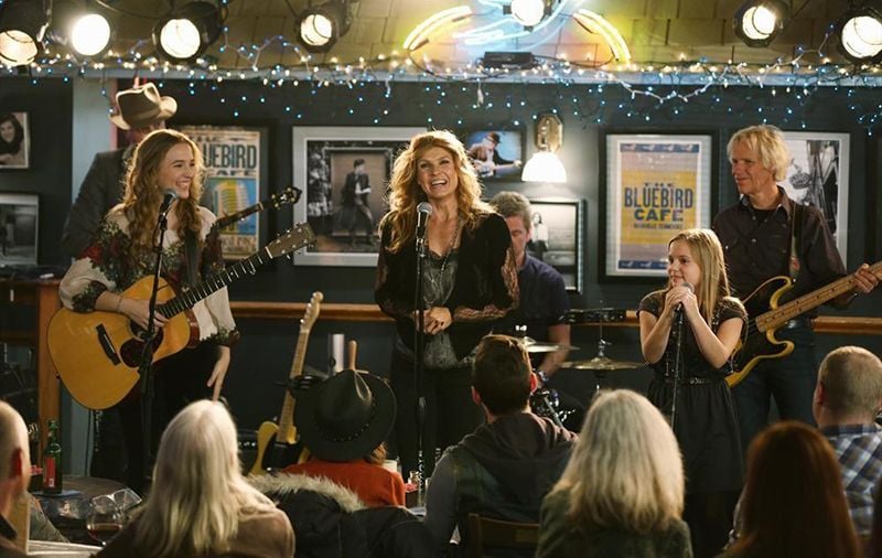 Nashville : Fotoğraf Lennon Stella, Maisy Stella, Connie Britton