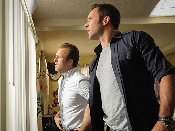 Fotoğraf Alex O'Loughlin, Scott Caan