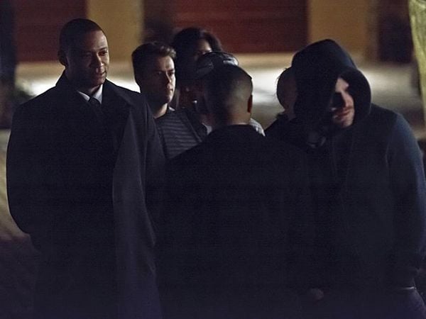 Arrow : Fotoğraf Stephen Amell, David Ramsey