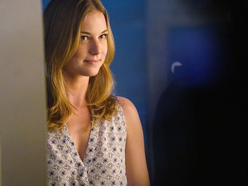 Revenge : Fotoğraf Emily VanCamp