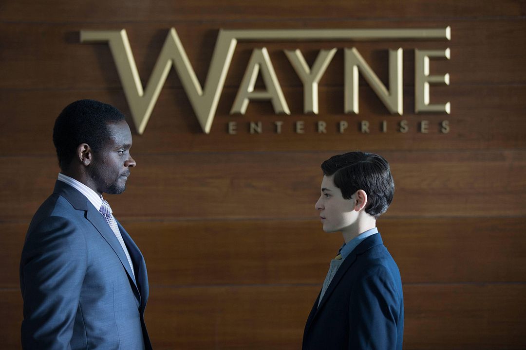 Afiş Chris Chalk, David Mazouz