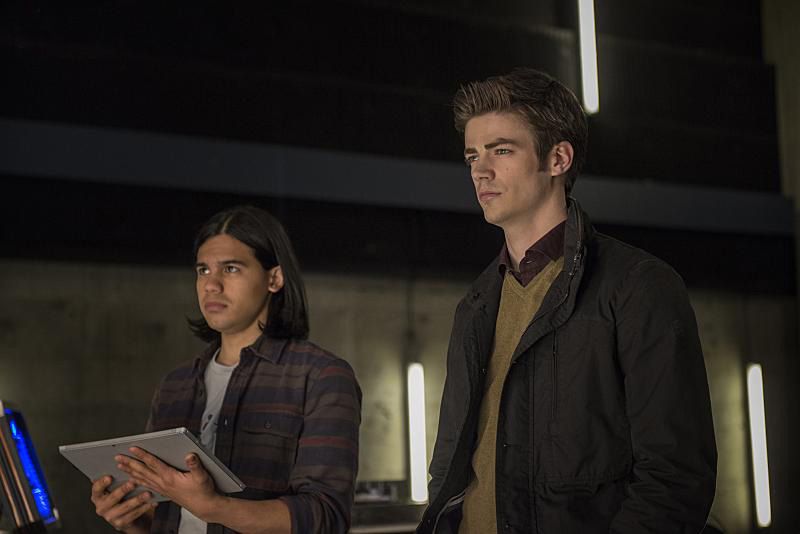 The Flash (2014) : Fotoğraf Grant Gustin, Carlos Valdes