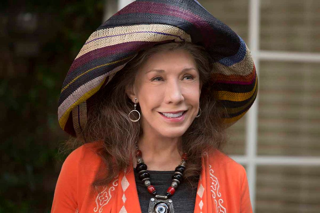 Grace and Frankie : Fotoğraf Lily Tomlin