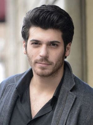 Afiş Can Yaman