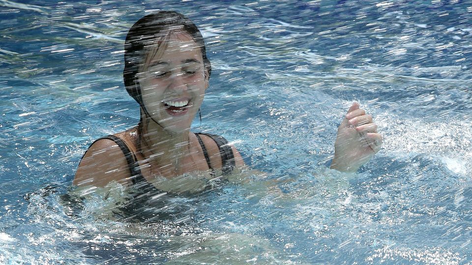 Annemle Geçen Yaz : Fotoğraf Camila Márdila