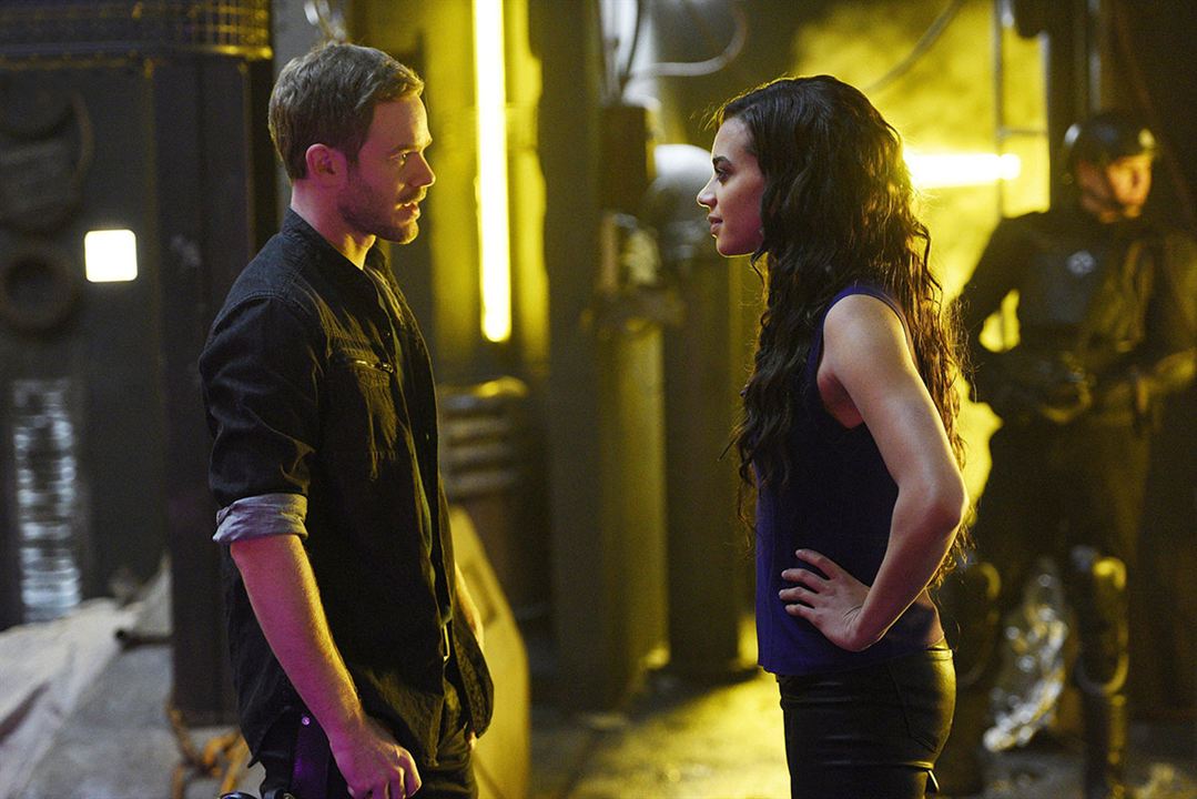 Fotoğraf Aaron Ashmore, Hannah John-Kamen