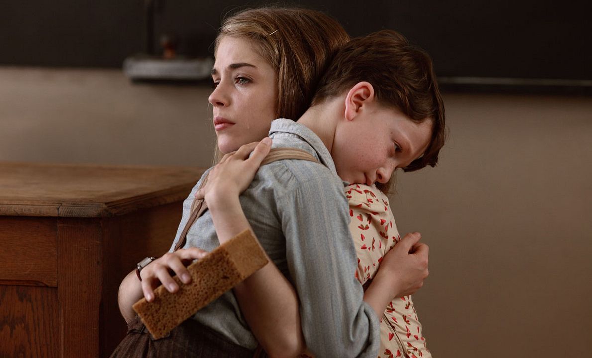 En Mai Fais Ce Qu'il Te Plaît : Fotoğraf Alice Isaaz