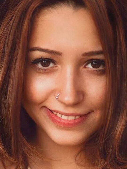 Afiş Zeynep Bastık