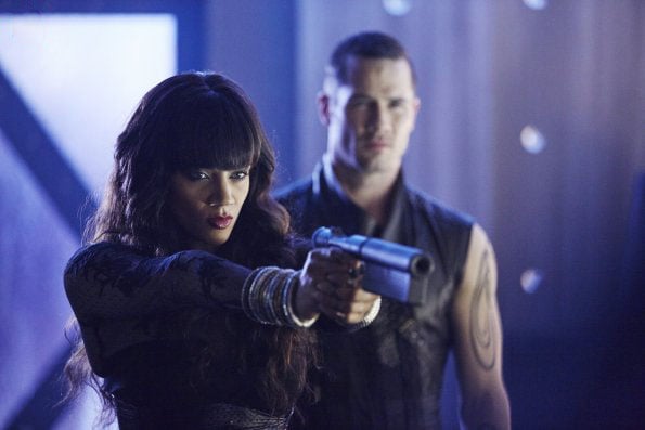 Fotoğraf Luke MacFarlane, Hannah John-Kamen