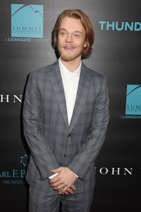 Vignette (magazine) Alfie Allen