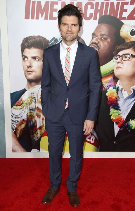 Hot Tub Time Machine 2 : Vignette (magazine) Adam Scott