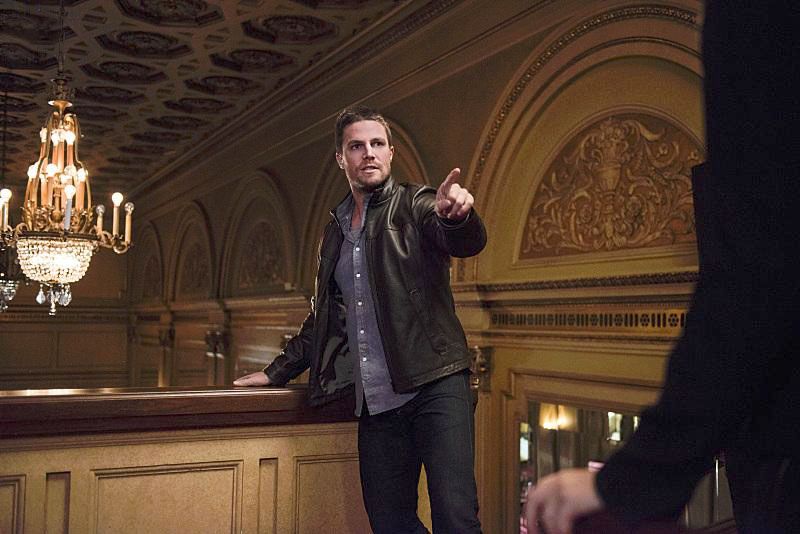 Arrow : Fotoğraf Stephen Amell