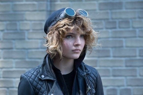 Fotoğraf Camren Bicondova