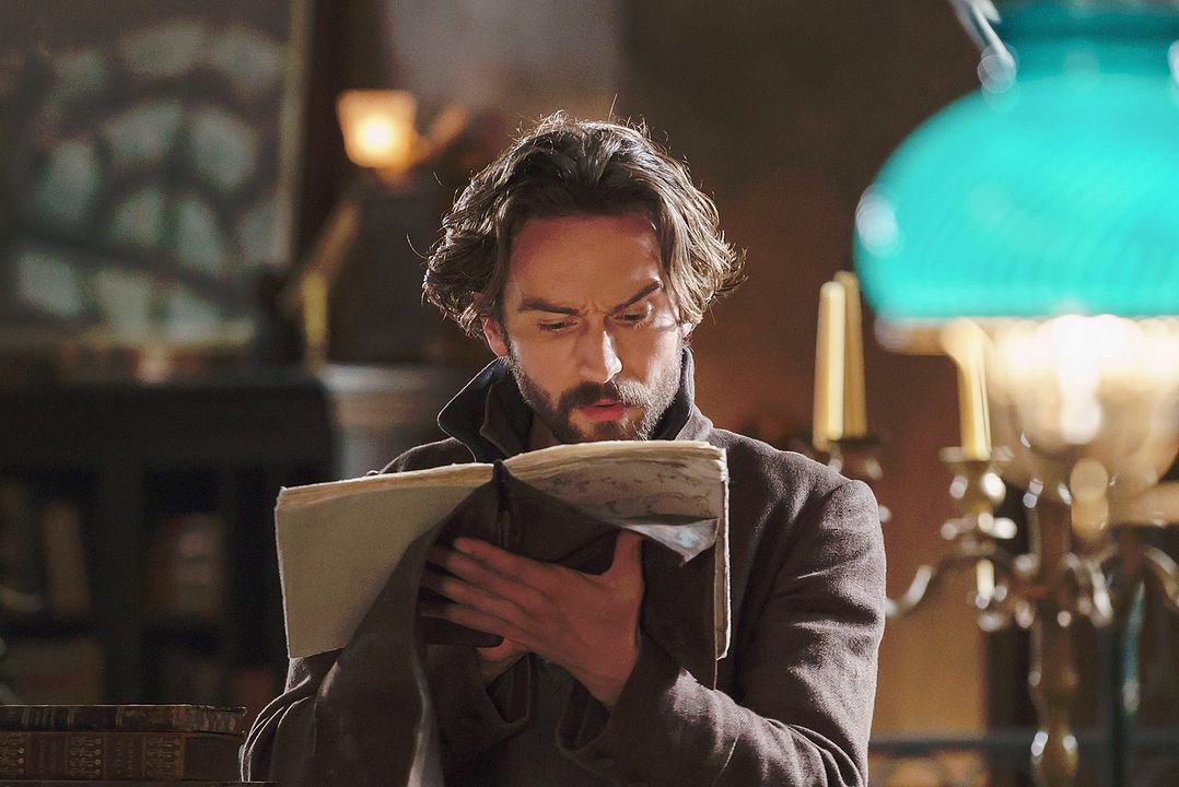 Fotoğraf Tom Mison