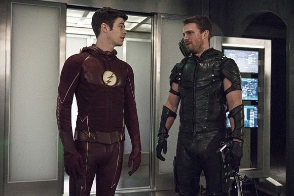 The Flash (2014) : Fotoğraf Stephen Amell, Grant Gustin