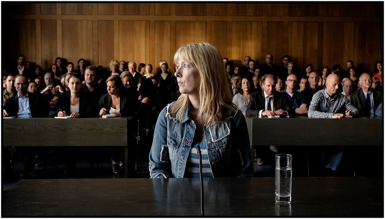 Lucia de B. : Fotoğraf Ariane Schluter