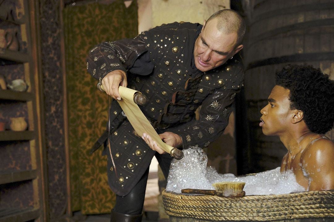 Galavant : Fotoğraf Luke Youngblood, Vinnie Jones