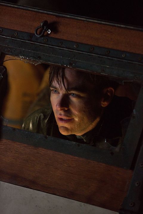 Zor Saatler : Fotoğraf Chris Pine