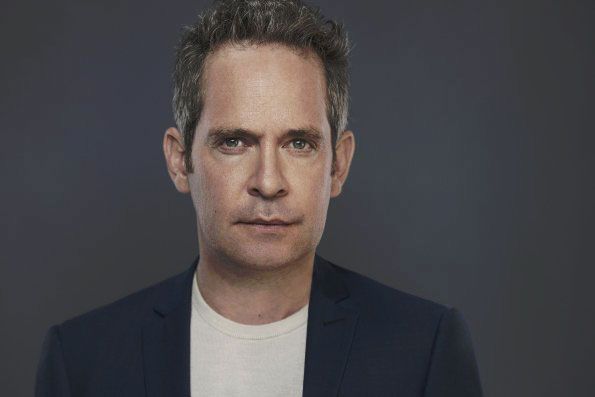 Fotoğraf Tom Hollander
