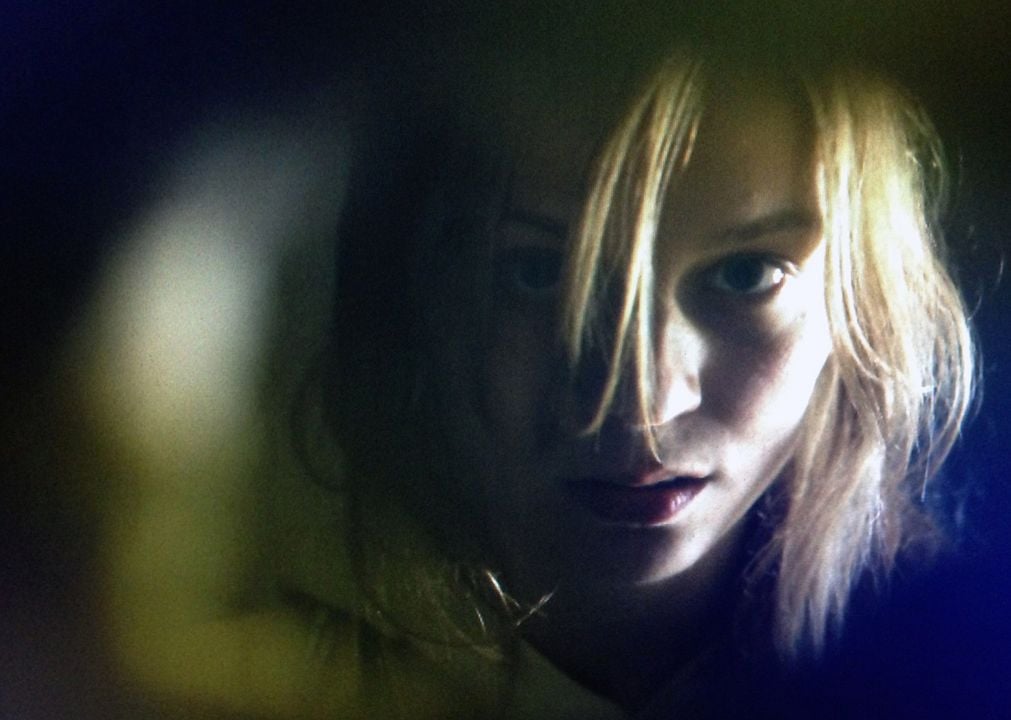 Vahşi : Fotoğraf Lilith Stangenberg