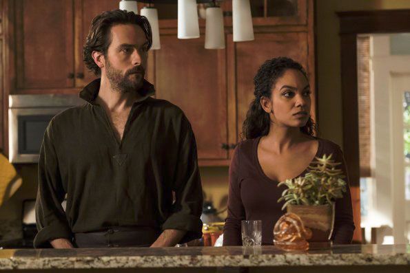 Fotoğraf Lyndie Greenwood, Tom Mison