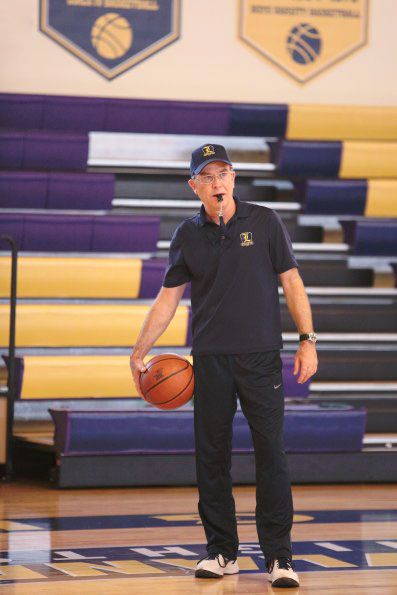 Fotoğraf Timothy Hutton