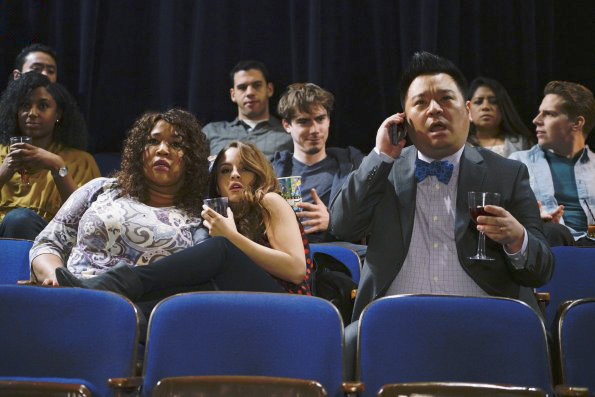 Young & Hungry : Fotoğraf Aimee Carrero, Rex Lee, Kym Whitley