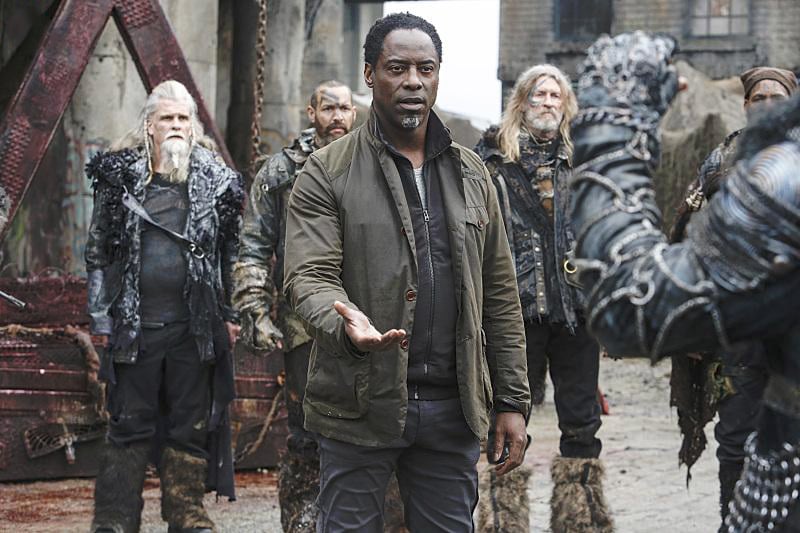 The 100 : Fotoğraf Isaiah Washington