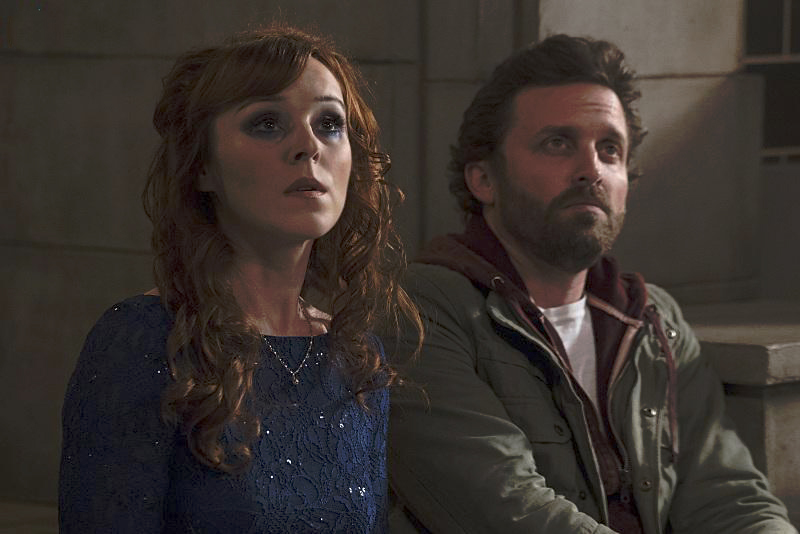 Supernatural : Fotoğraf Ruth Connell, Rob Benedict