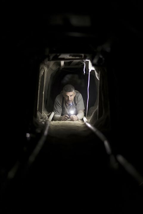 Al final del túnel : Fotoğraf Leonardo Sbaraglia