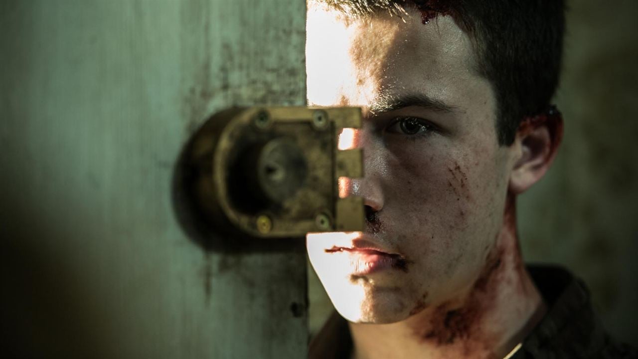 Nefesini Tut : Fotoğraf Dylan Minnette