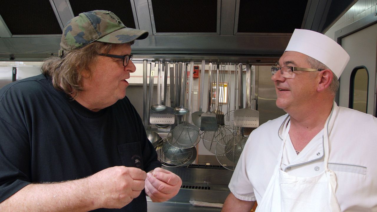 Şimdi Nereyi İşgal Edelim? : Fotoğraf Michael Moore