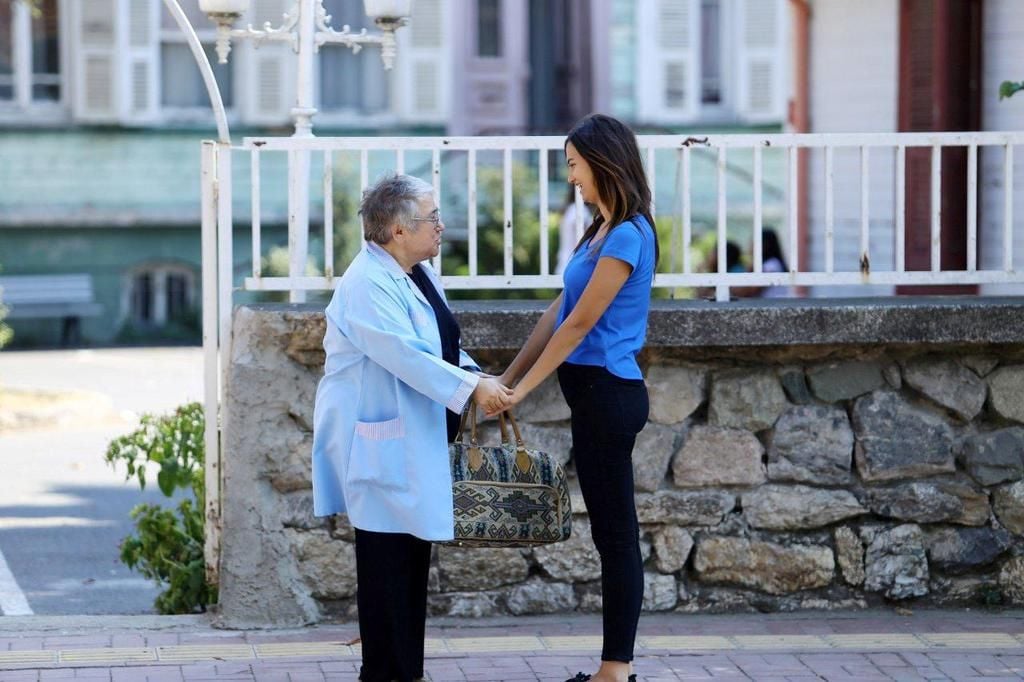 Kırgın Çiçekler : Fotoğraf