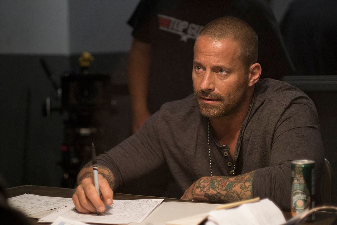 Fotoğraf Johnny Messner