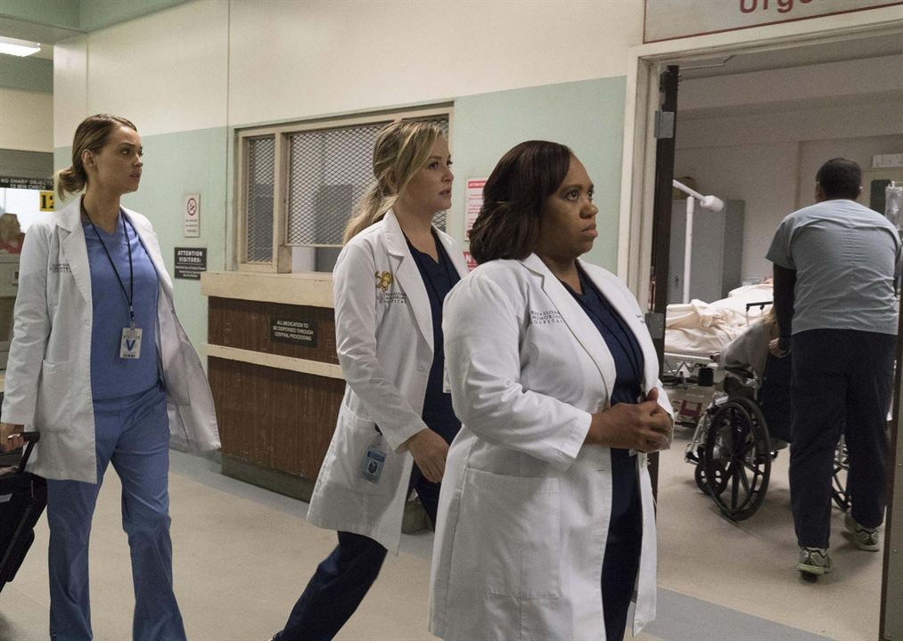 Fotoğraf Chandra Wilson, Jessica Capshaw, Camilla Luddington