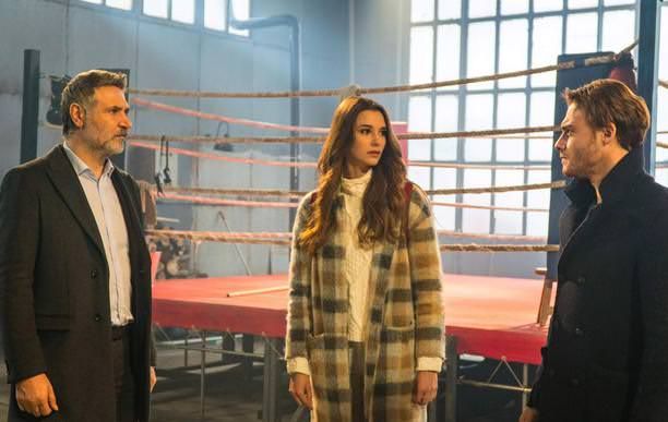 Bu Şehir Arkandan Gelecek : Fotoğraf