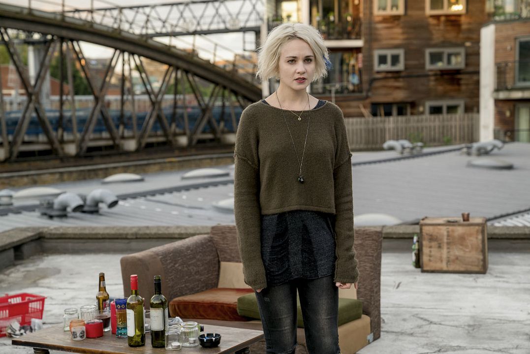 Sense8 : Fotoğraf Tuppence Middleton