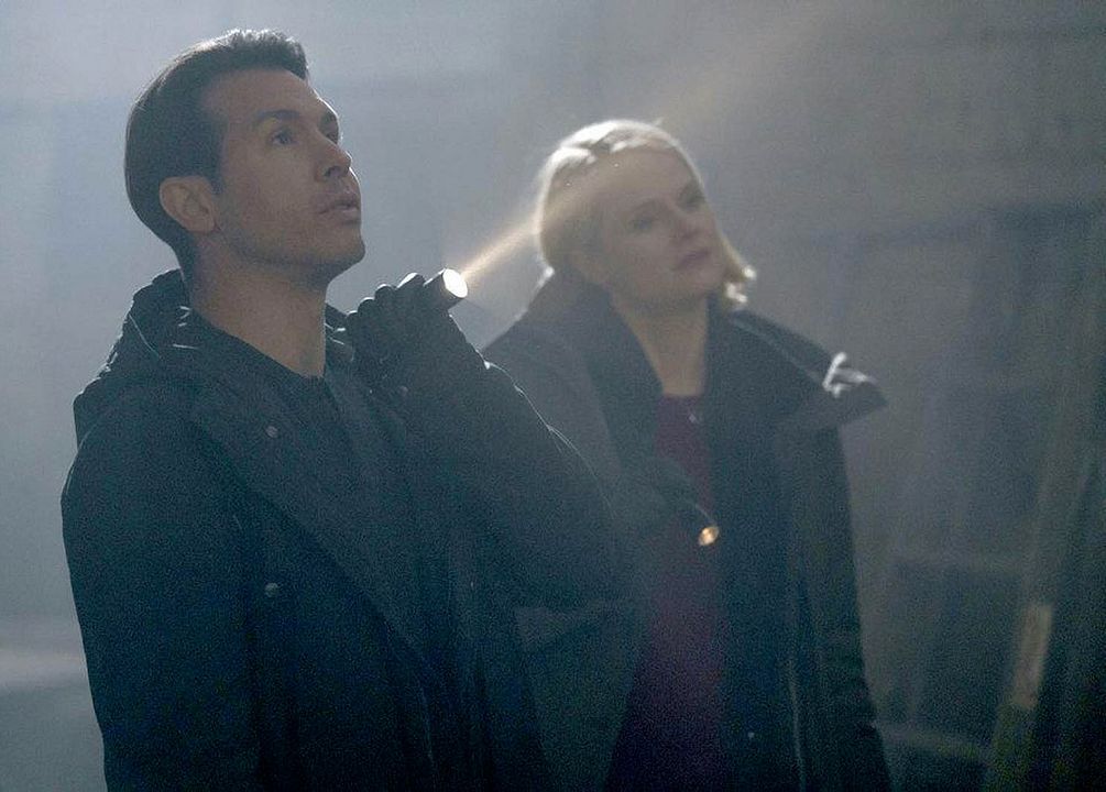 Fotoğraf Joelle Carter, Jon Seda