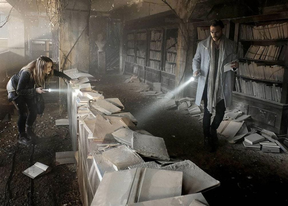 Fotoğraf Roan Curtis, Arjun Gupta