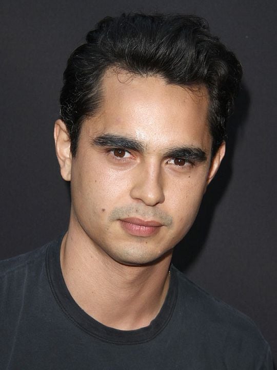 Afiş Max Minghella